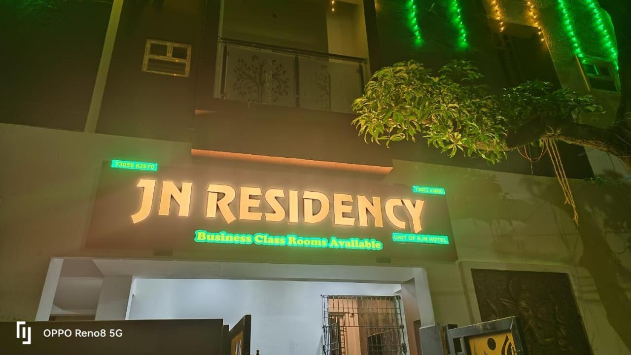 Jn Residency Perungudi Bed & Breakfast Chennai Eksteriør bilde
