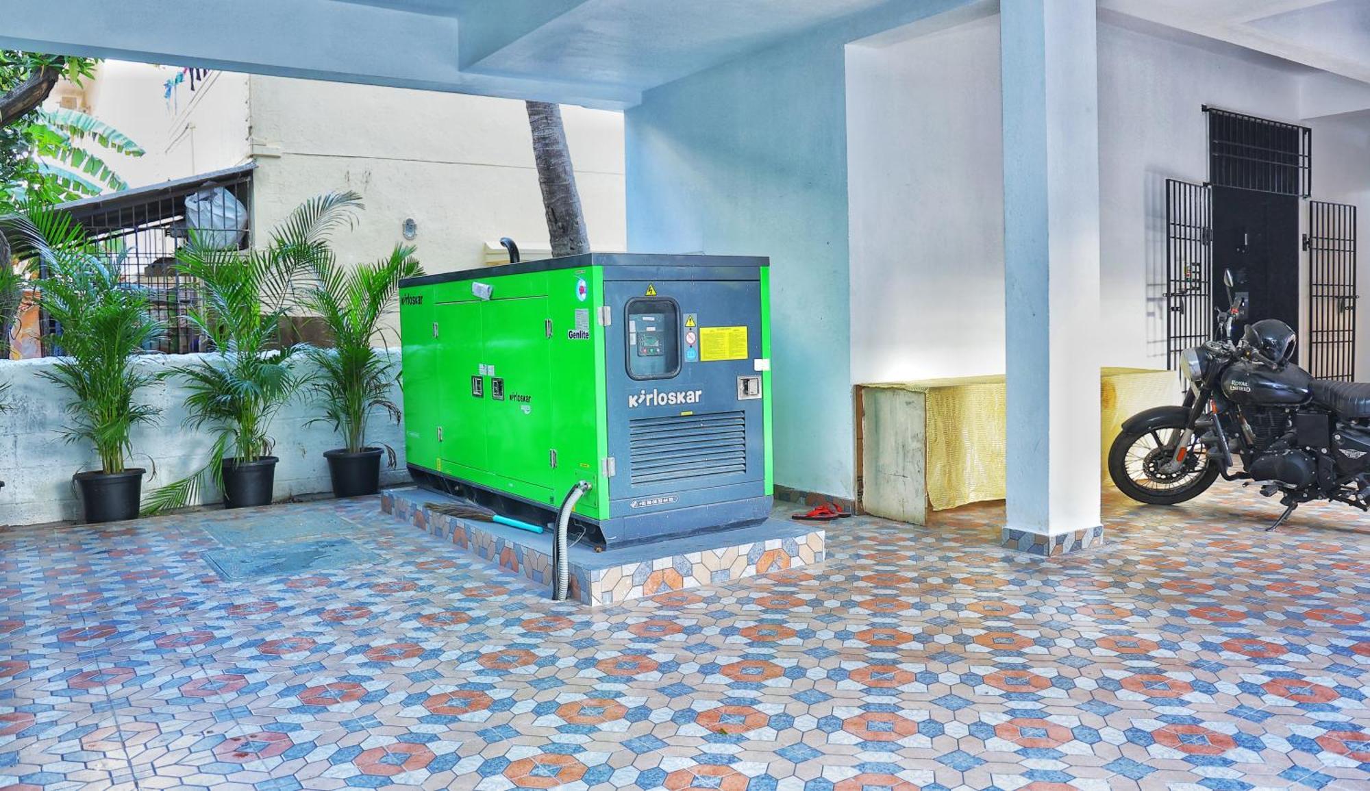 Jn Residency Perungudi Bed & Breakfast Chennai Eksteriør bilde